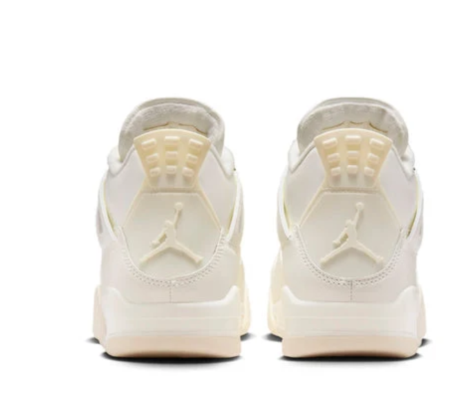 Air Jordan 4 Retro Metallic Gold Iconic Style Footwear