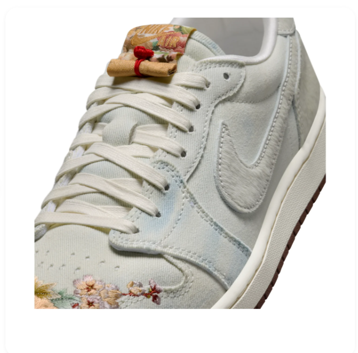 Air Jordan 1 Low OG 'CNY Year of the Horse' 2026 IQ1108-011