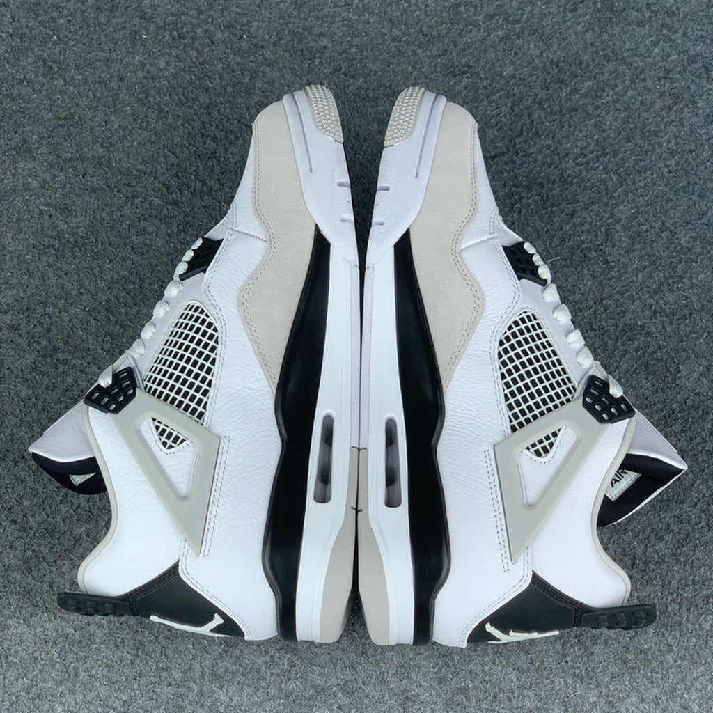 Air Jordan 4 Retro 'Military Black'
